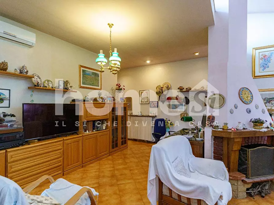 Immagine 6 di Appartamento in vendita  a Misterbianco