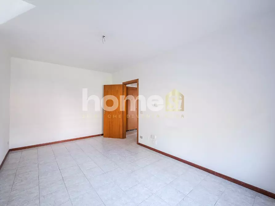 Immagine 26 di Appartamento in vendita  a Reggio Nell'emilia