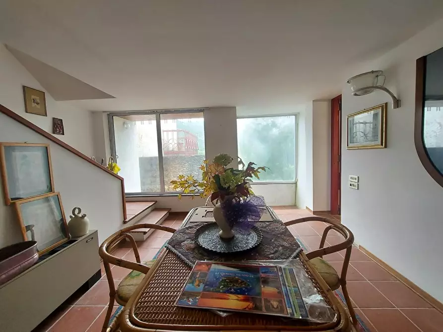 Immagine 7 di Villa in vendita  a Lucca