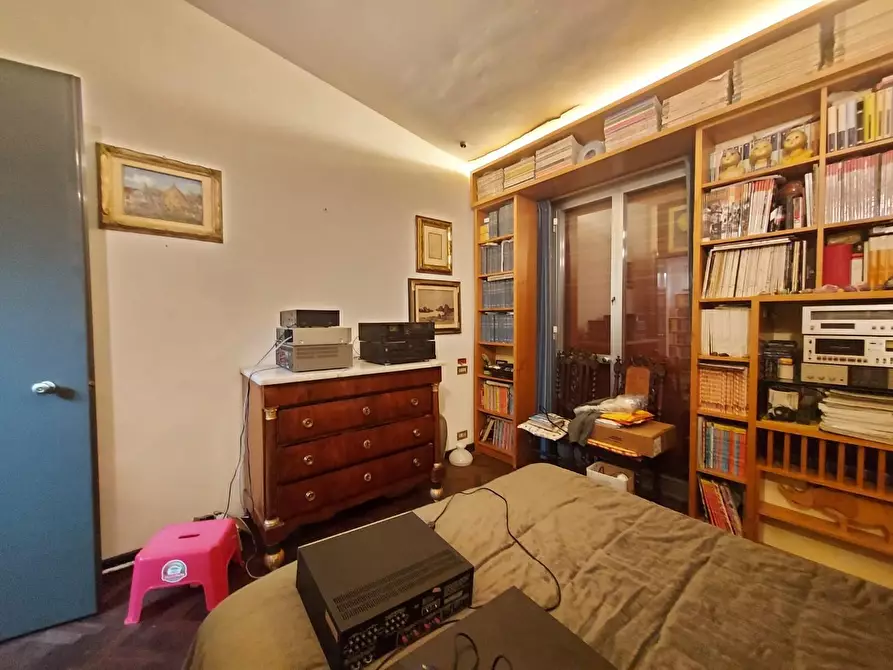 Immagine 48 di Villa in vendita  a Lucca