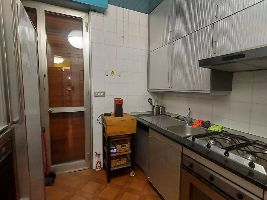 Immagine 33 di Villa in vendita  a Lucca