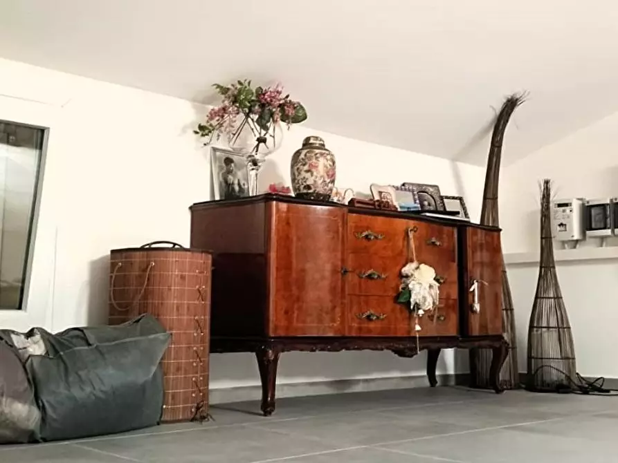 Immagine 28 di Villetta a schiera in vendita  a Cascina