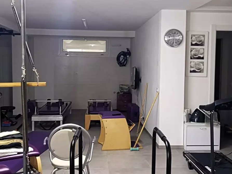 Immagine 30 di Villetta a schiera in vendita  a Cascina