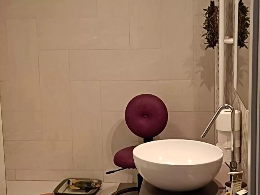 Immagine 42 di Villetta a schiera in vendita  a Cascina