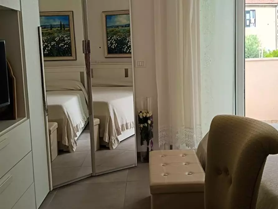 Immagine 19 di Villetta a schiera in vendita  a Cascina