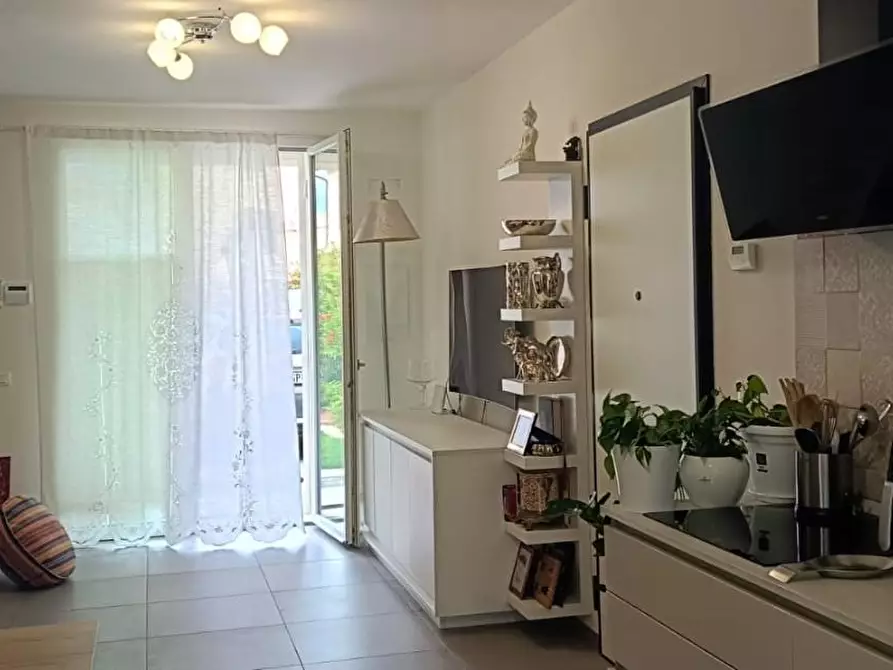 Immagine 4 di Villetta a schiera in vendita  a Cascina