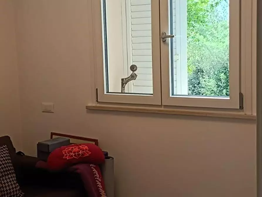 Immagine 25 di Villetta a schiera in vendita  a Cascina