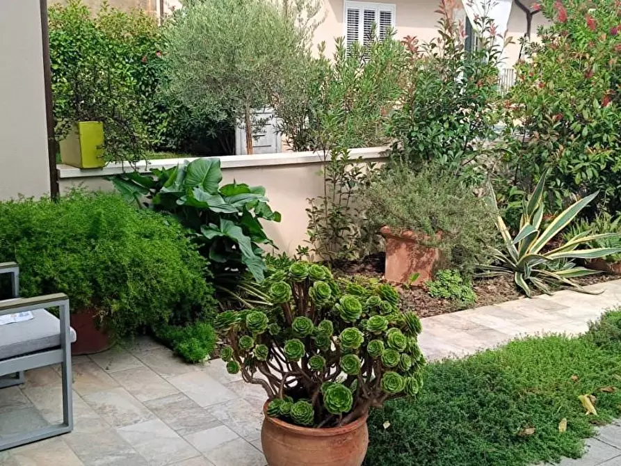 Immagine 50 di Villetta a schiera in vendita  a Cascina