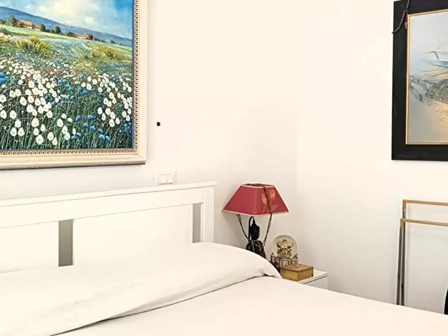 Immagine 22 di Villetta a schiera in vendita  a Cascina