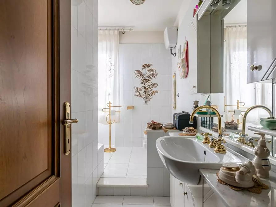 Immagine 14 di Terratetto in vendita  a San Giuliano Terme