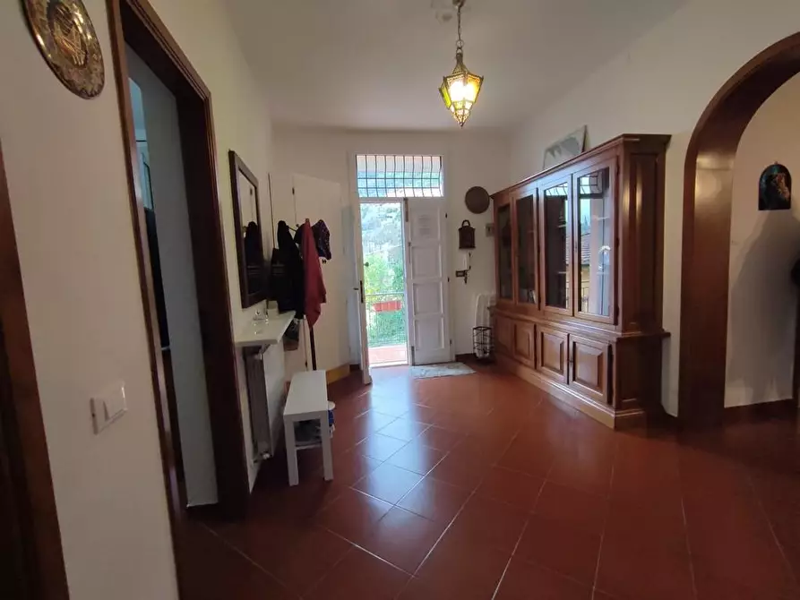Immagine 8 di Casa indipendente in vendita  a Ortonovo