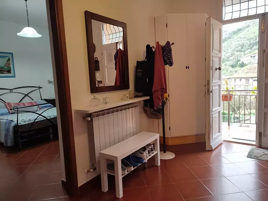 Immagine 17 di Casa indipendente in vendita  a Ortonovo