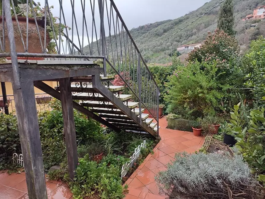 Immagine 26 di Casa indipendente in vendita  a Ortonovo