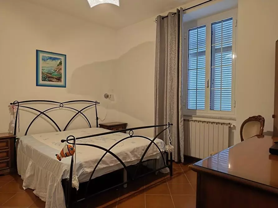 Immagine 43 di Casa indipendente in vendita  a Ortonovo