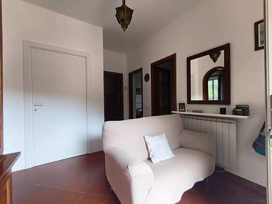 Immagine 45 di Casa indipendente in vendita  a Ortonovo