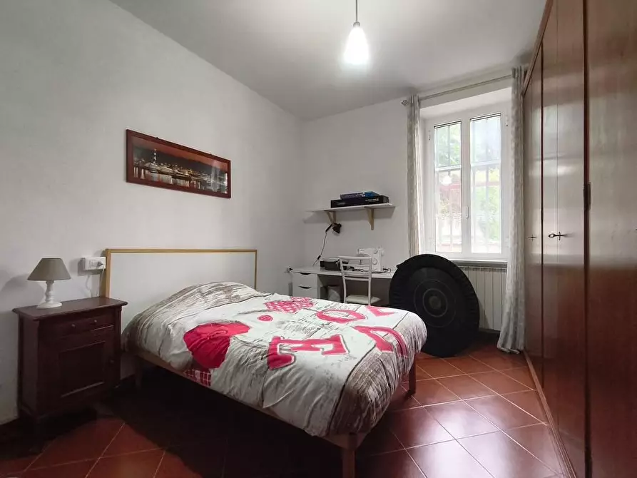 Immagine 39 di Casa indipendente in vendita  a Ortonovo