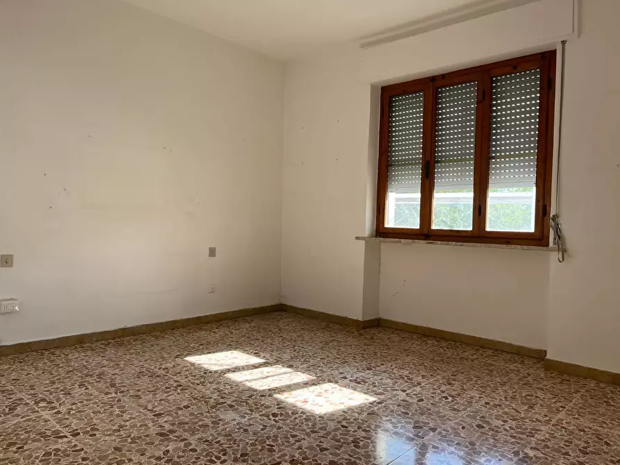 Immagine 16 di Appartamento in vendita  a San Giuliano Terme