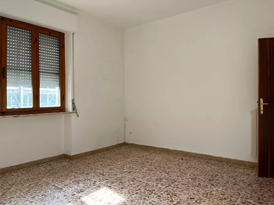 Immagine 18 di Appartamento in vendita  a San Giuliano Terme