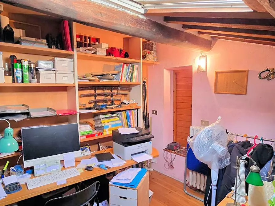 Immagine 30 di Appartamento in vendita  a Pisa