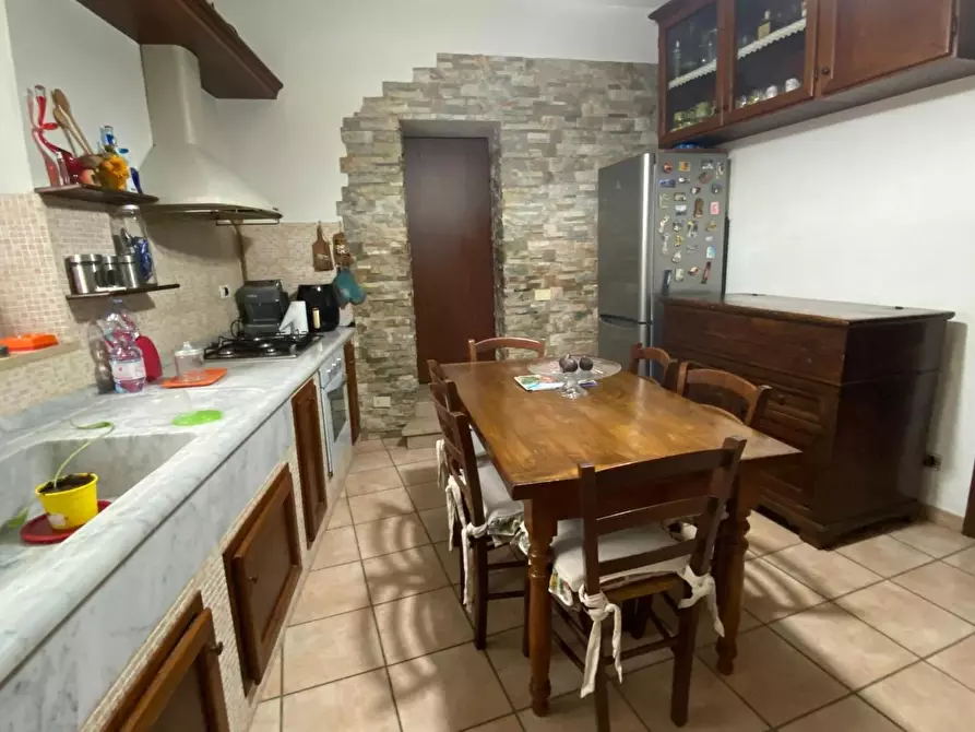 Immagine 11 di Appartamento in vendita  a Calci