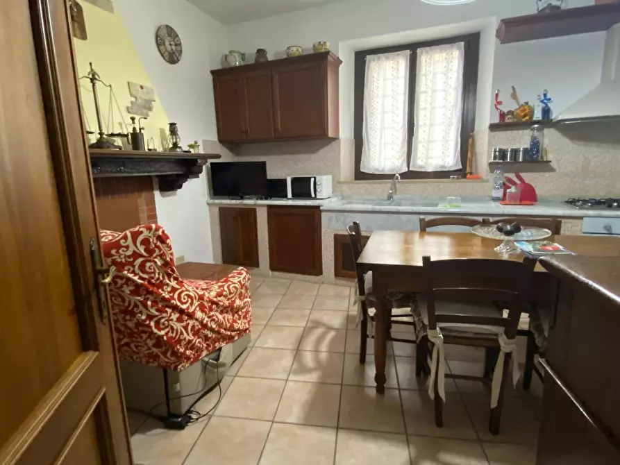 Immagine 3 di Appartamento in vendita  a Calci