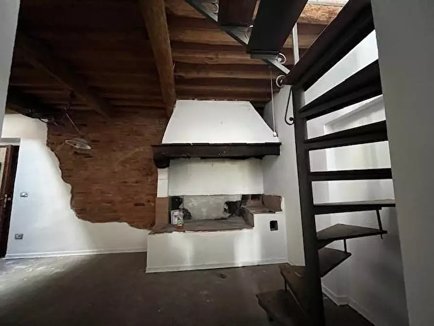 Immagine 2 di Appartamento in vendita  a Palaia