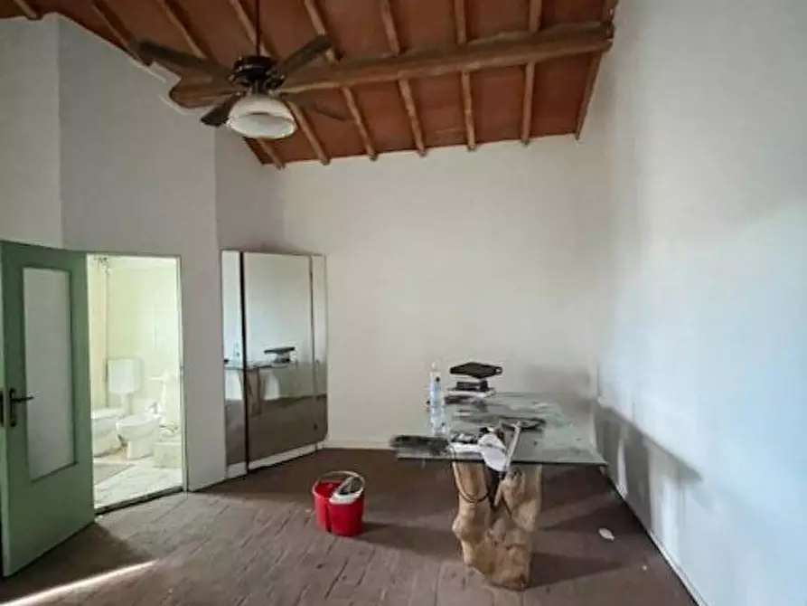 Immagine 20 di Appartamento in vendita  a Palaia