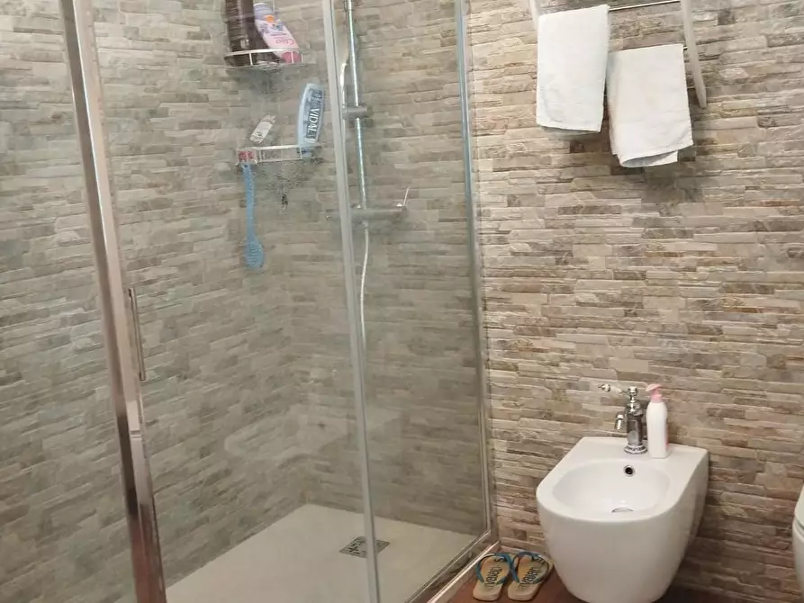 Immagine 16 di Villa in vendita  a Cascina