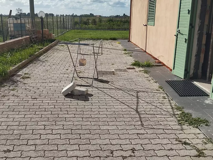 Immagine 8 di Villa in vendita  a Cascina