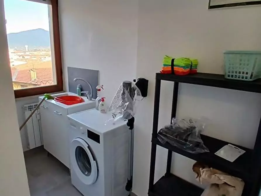 Immagine 12 di Appartamento in affitto  a Pisa