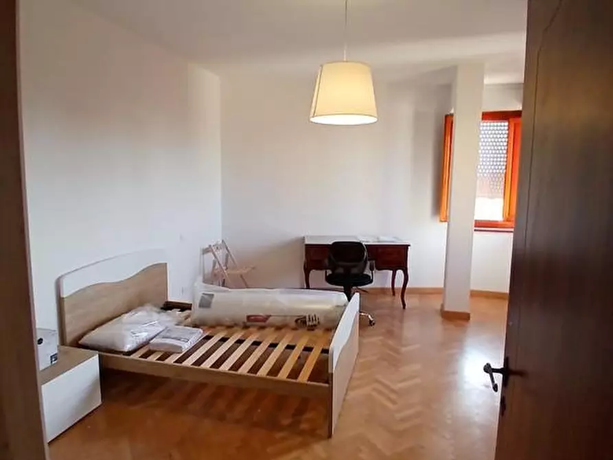 Immagine 21 di Appartamento in affitto  a Pisa