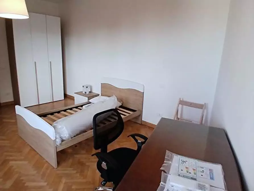 Immagine 22 di Appartamento in affitto  a Pisa