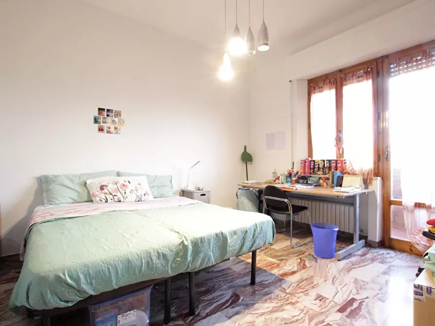 Immagine 23 di Appartamento in vendita  a Siena