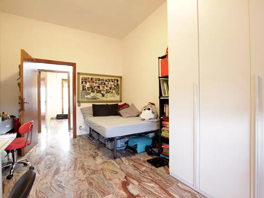 Immagine 20 di Appartamento in vendita  a Siena