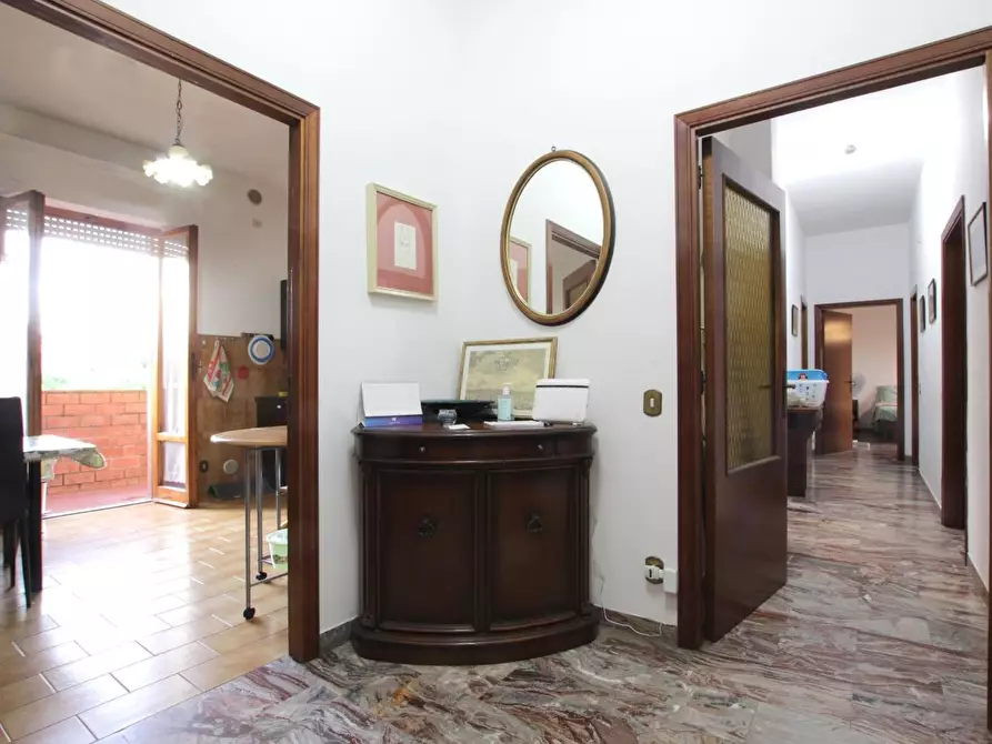 Immagine 6 di Appartamento in vendita  a Siena