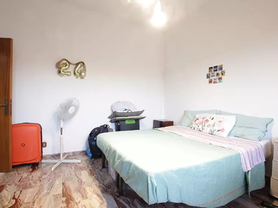 Immagine 24 di Appartamento in vendita  a Siena