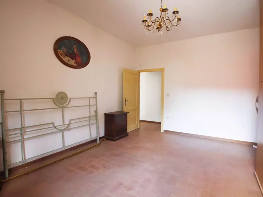 Immagine 16 di Casa colonica in vendita  a Larciano