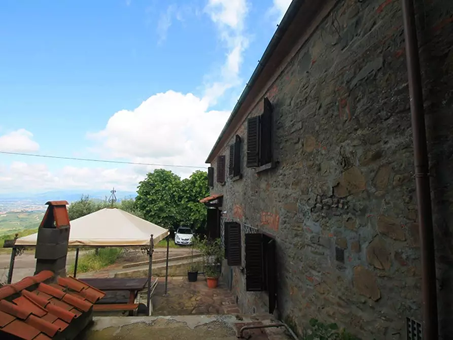 Immagine 23 di Casa colonica in vendita  a Larciano