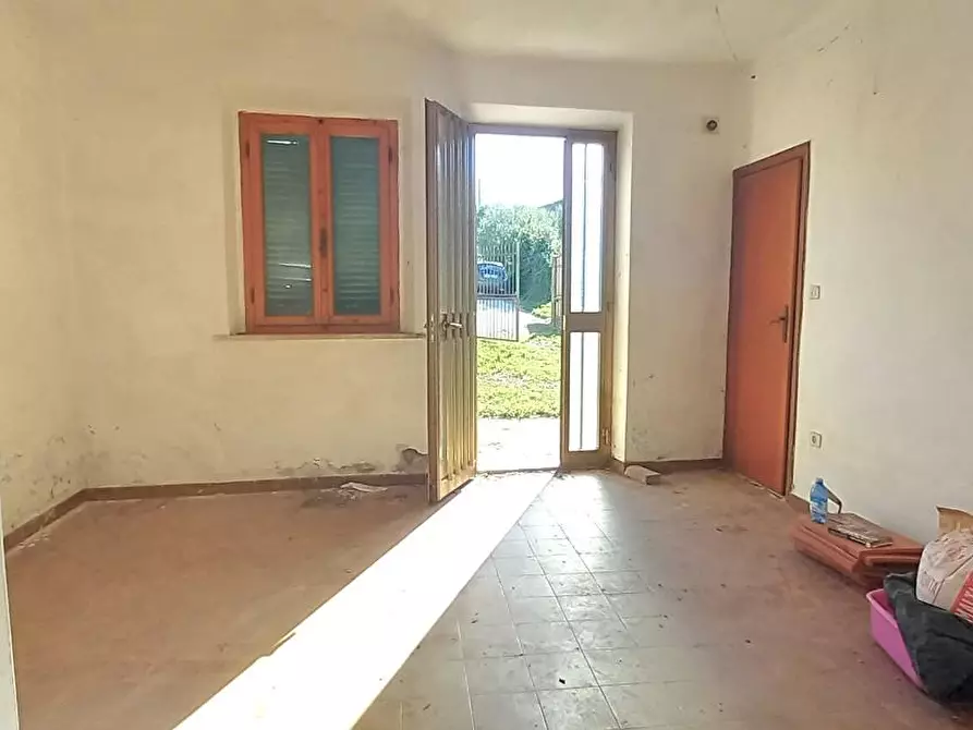 Immagine 8 di Porzione di casa in vendita  a Santa Maria A Monte