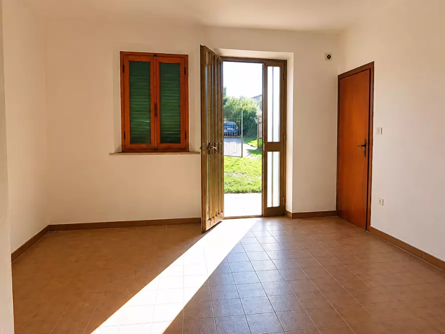 Immagine 9 di Porzione di casa in vendita  a Santa Maria A Monte