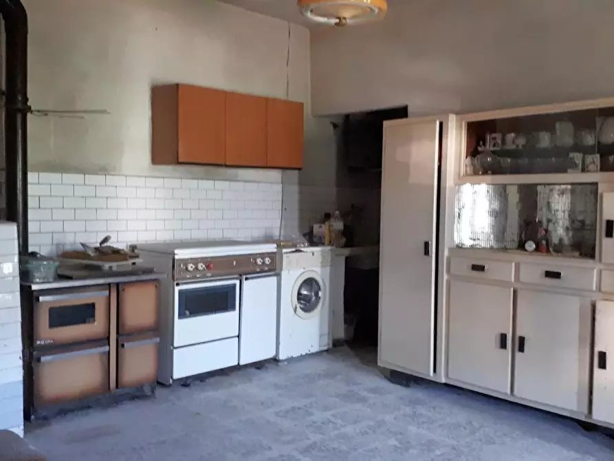 Immagine 15 di Porzione di casa in vendita  a Santa Maria A Monte