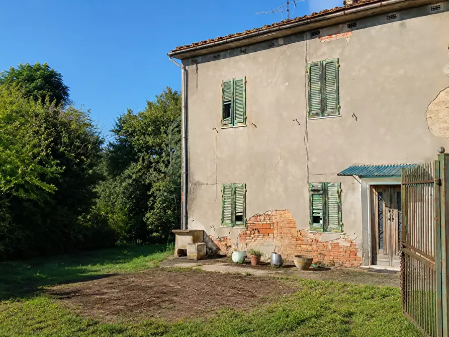 Immagine 4 di Porzione di casa in vendita  a Santa Maria A Monte