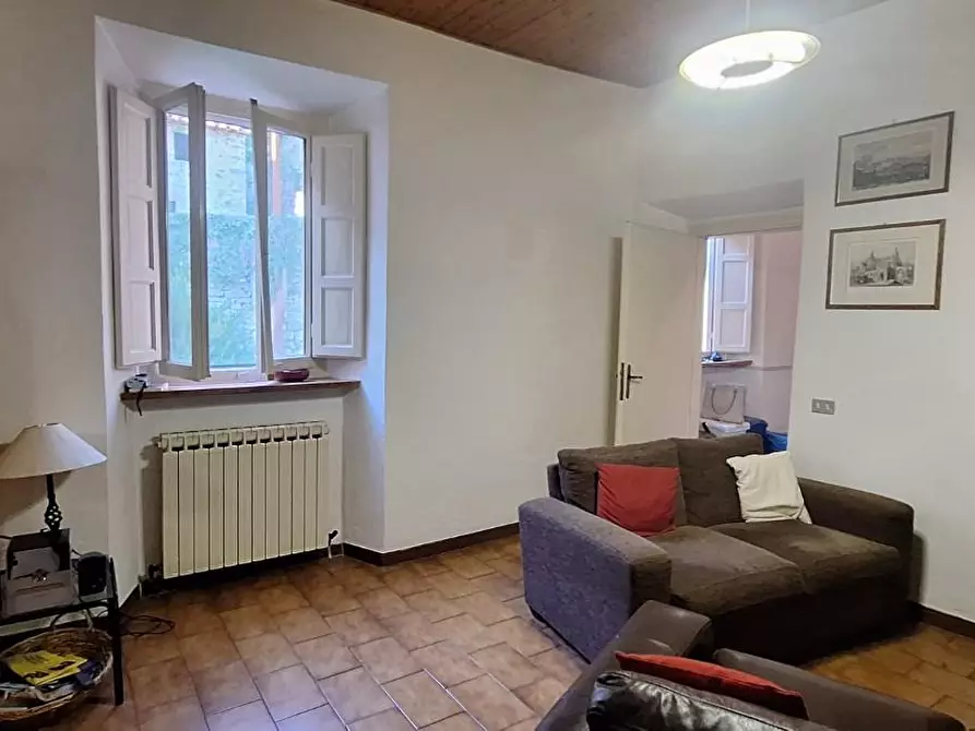 Immagine 4 di Appartamento in vendita  a Pescaglia