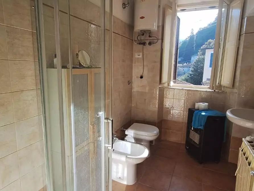 Immagine 7 di Appartamento in vendita  a Pescaglia