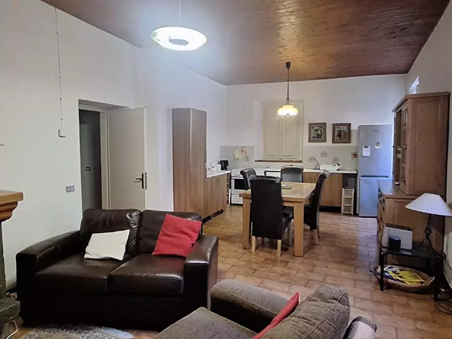 Immagine 1 di Appartamento in vendita  a Pescaglia