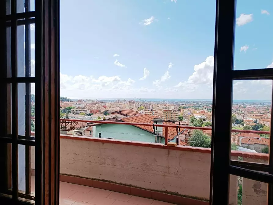 Immagine 18 di Casa bifamiliare in vendita  a Massa