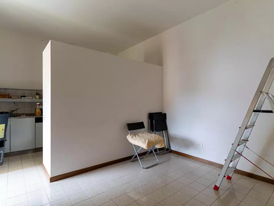 Immagine 11 di Appartamento in vendita  a Empoli