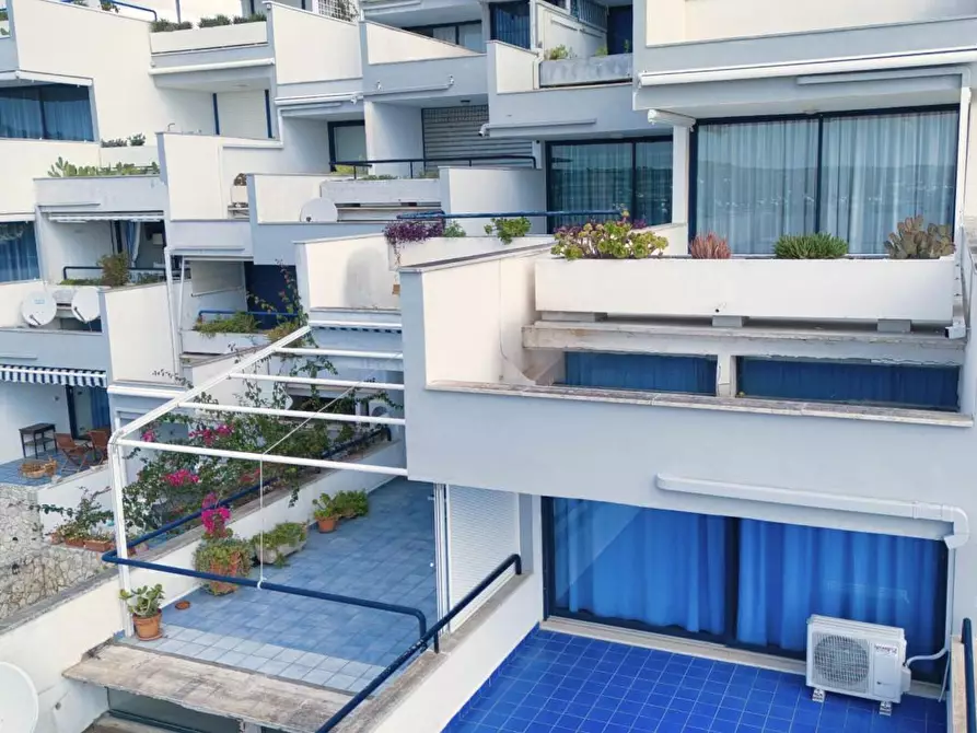 Immagine 12 di Appartamento in vendita  a Castro