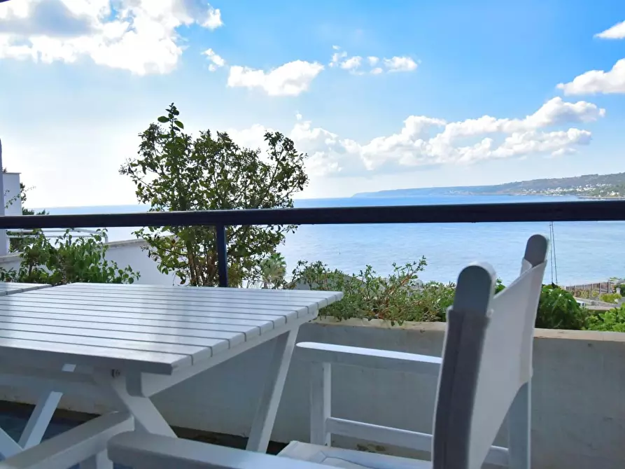 Immagine 10 di Appartamento in vendita  a Castro