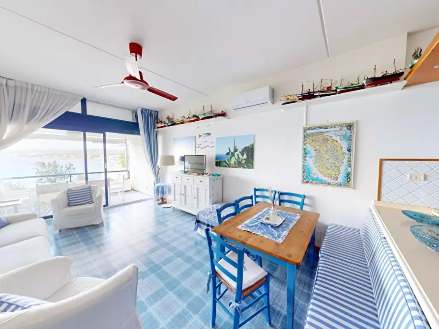 Immagine 21 di Appartamento in vendita  a Castro